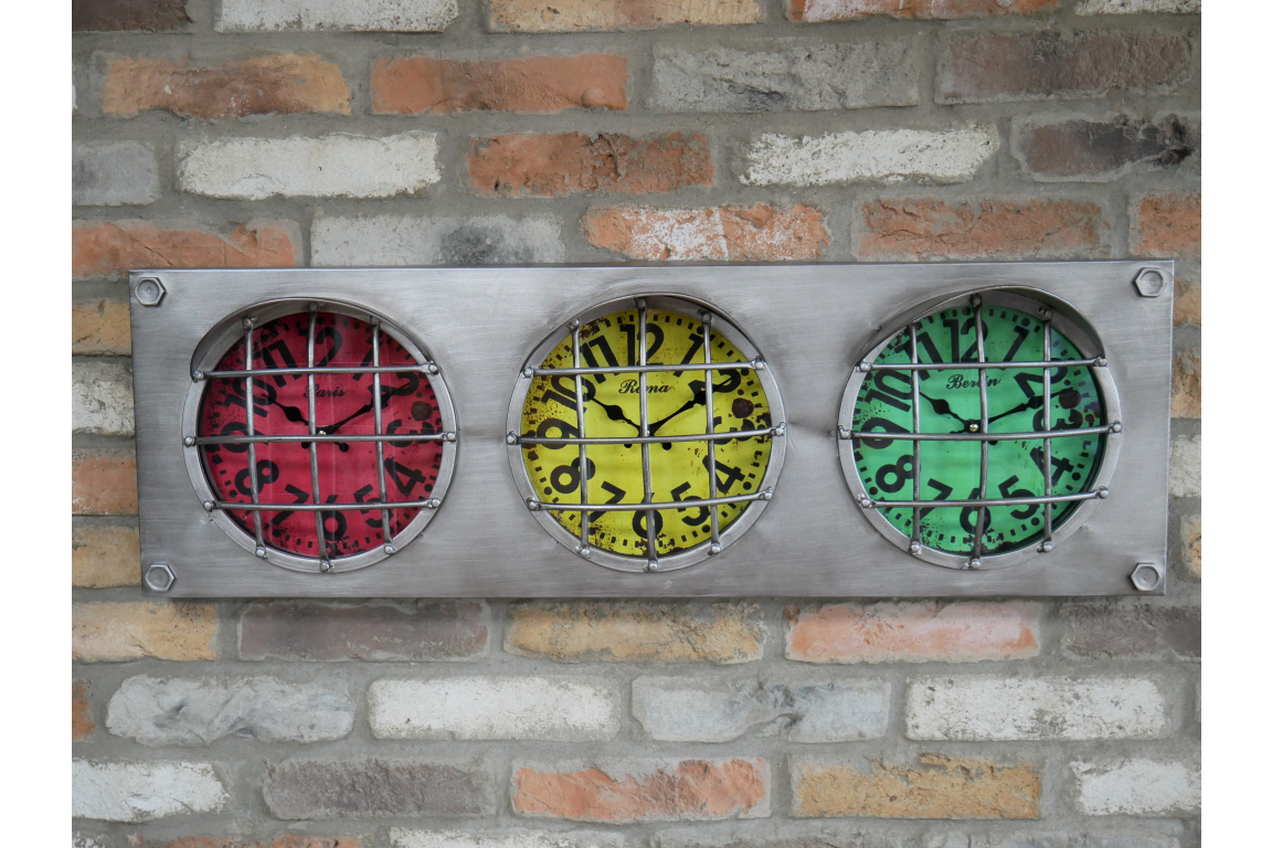Traffic Light Clock
