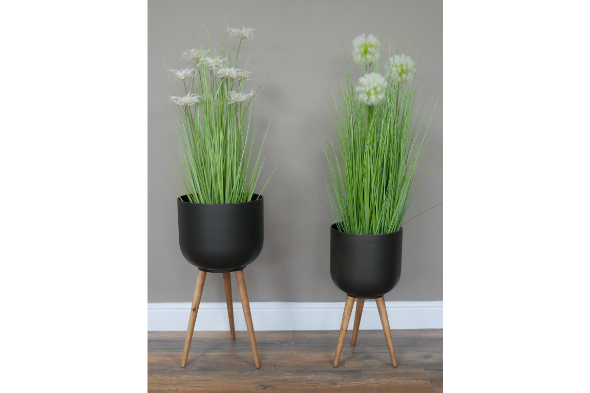 Set Of Two Planters