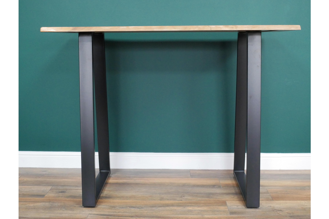 Living Edge Breakfast / Bar Table